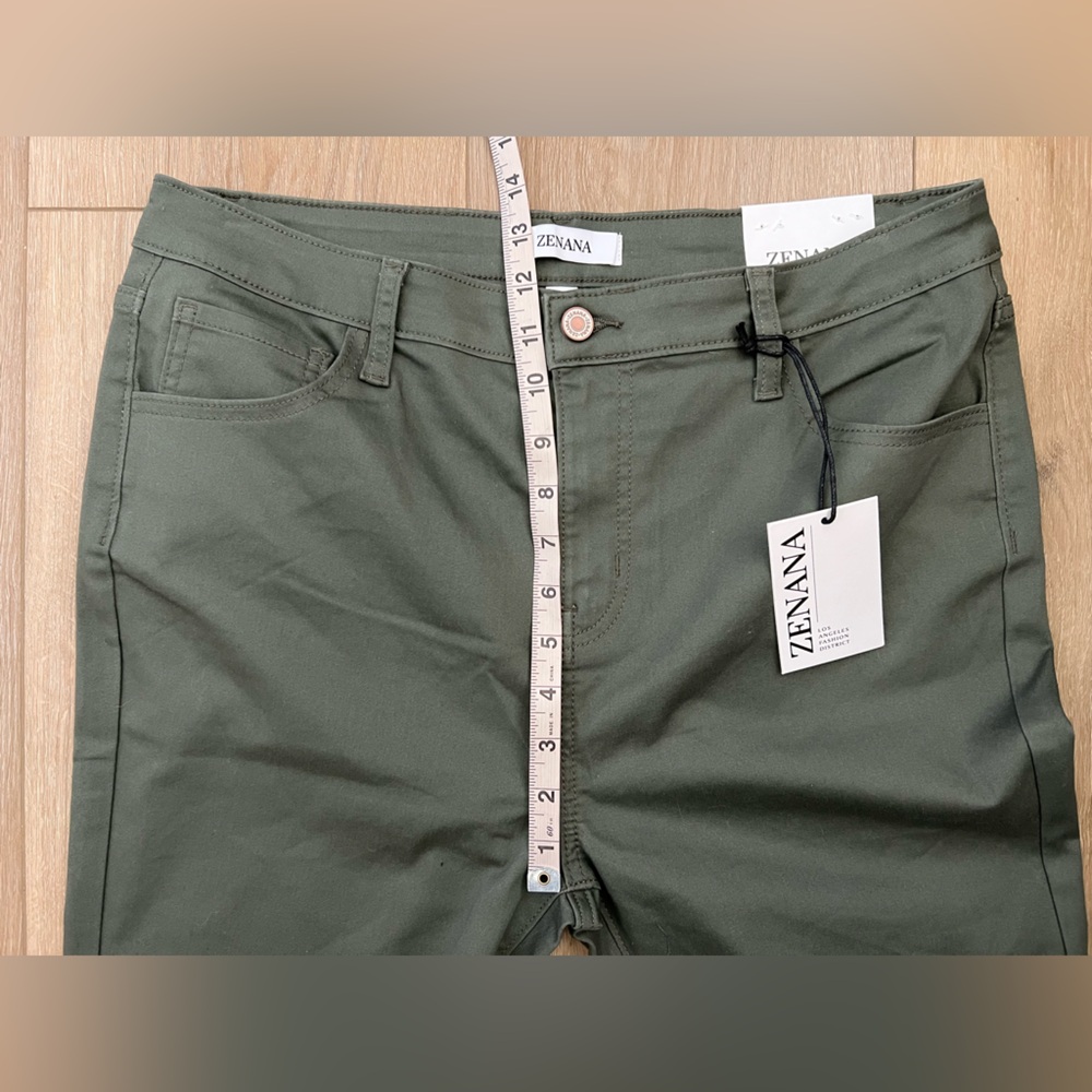 Zenana Outfitters Olive Green Women's Pants - Picture 6 of 11